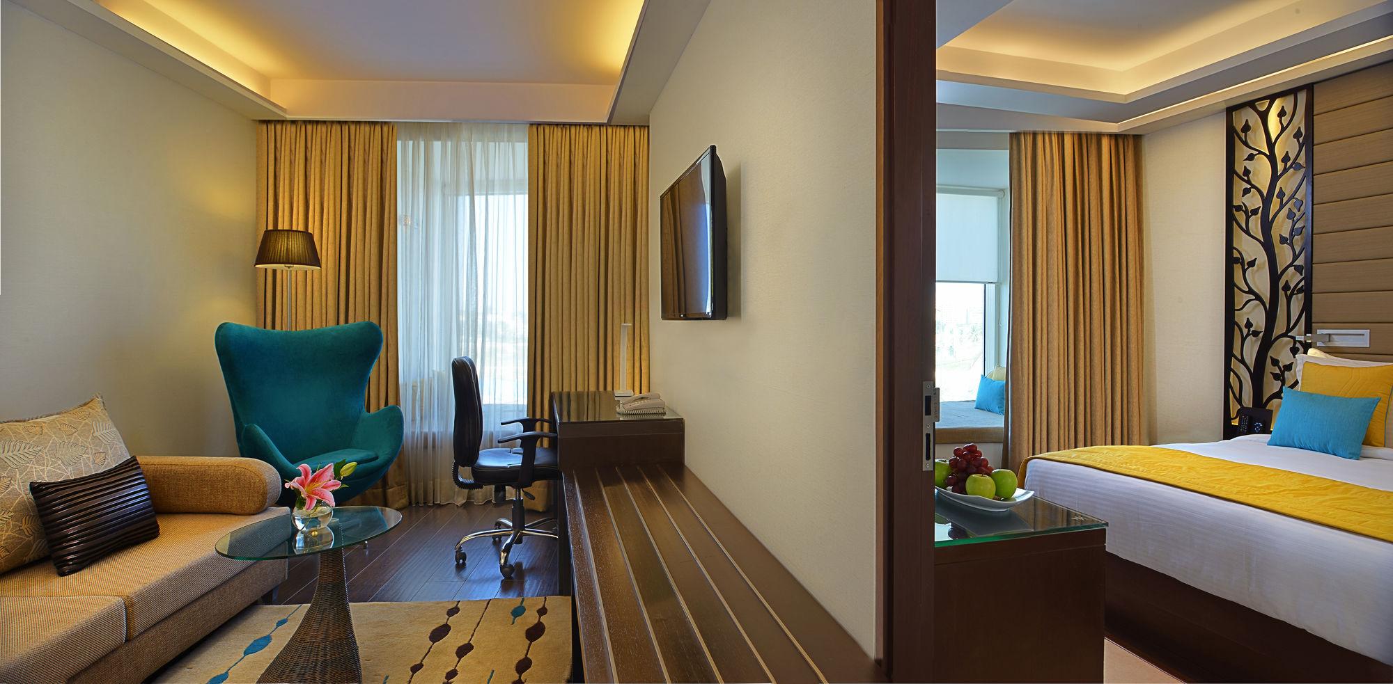 Country Inn & Suites By Radisson, Bengaluru Hebbal Road Buitenkant foto